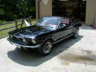 '68 GT fastback new black paint.jpg (44575 bytes)